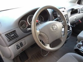 2004 Toyota Sienna Navy 3.3L AT 2WD #Z24724